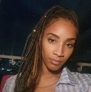 Meet your Posher, Xirix